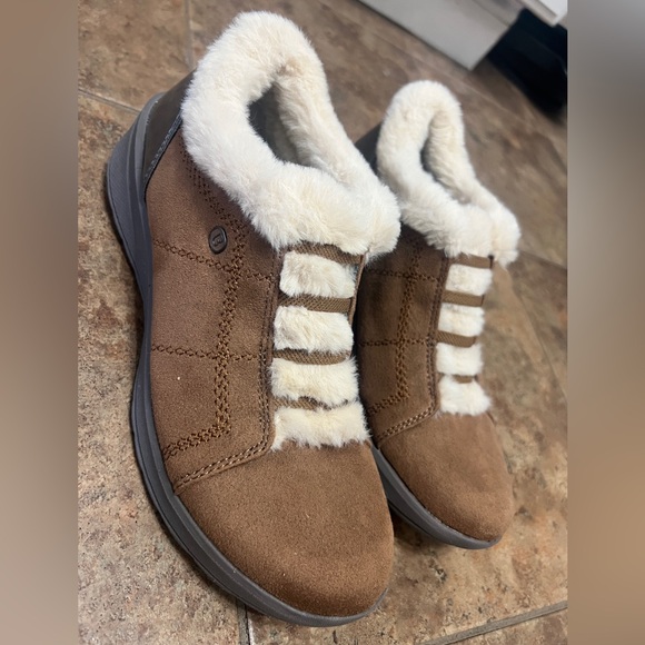 Shoes - New Fuzzy slip-on shoes